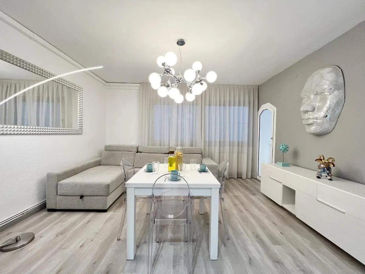 Cosy Montroig Sitges Apartment 0*,