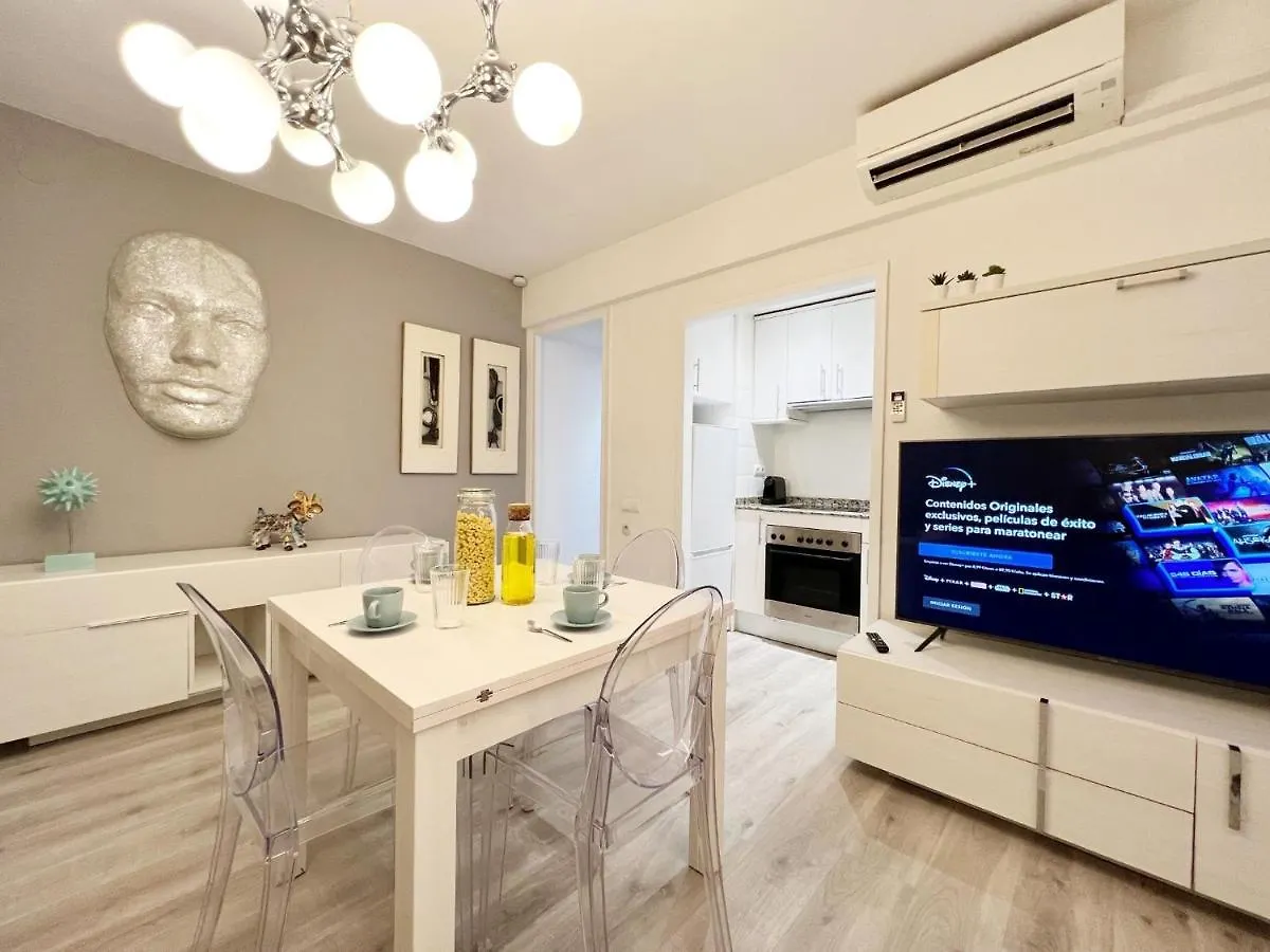 Cosy Montroig Sitges Apartment